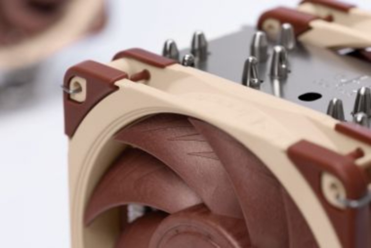 Noctua NH-U12A + kit di montaggio per socket Intel LGA 1700